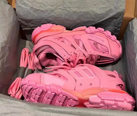 Balenciaga Track